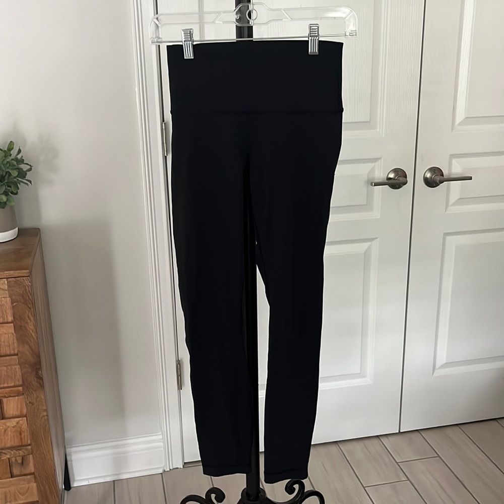Lululemon black leggings